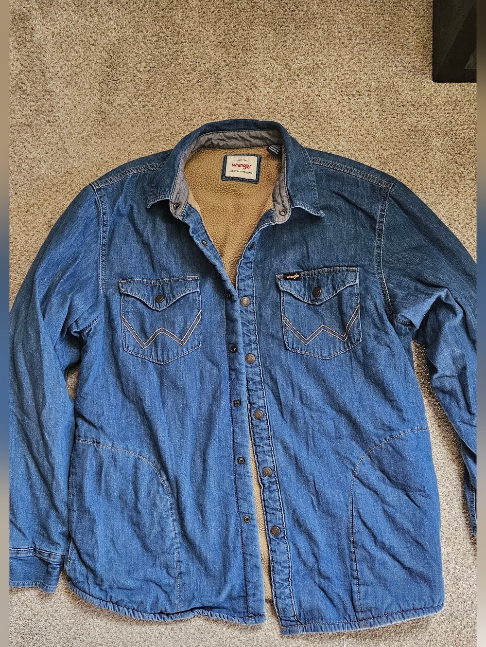 Men's Wrangler Denim Jacket with Tan Sherpa Lining
